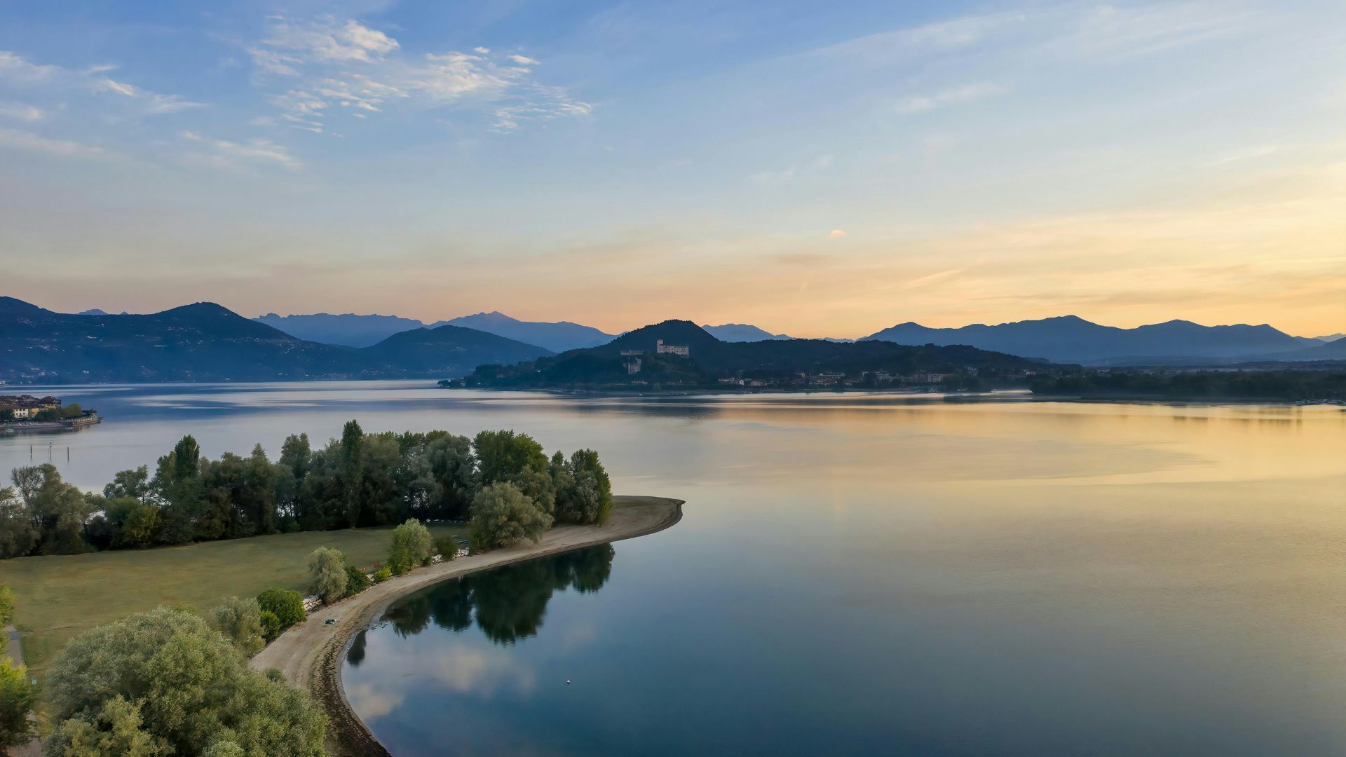 Hundefreundliche Campingplätze am Lago di Varese